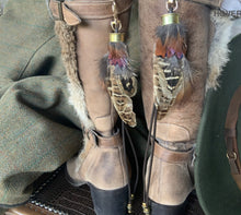Load image into Gallery viewer, The Field Feather Wing Boot Tassel
